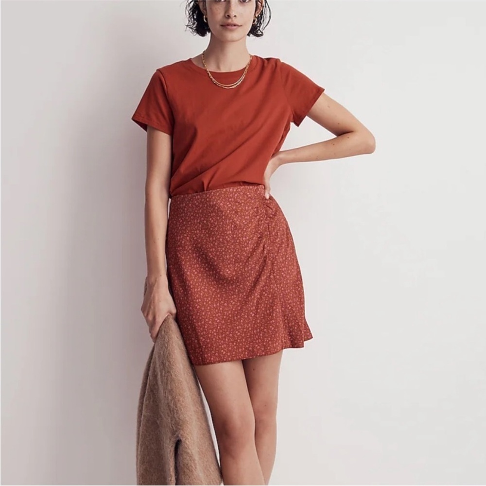 NWT Madewell Women’s Hammered Satin Floral Mini Skirt Rust Size 2